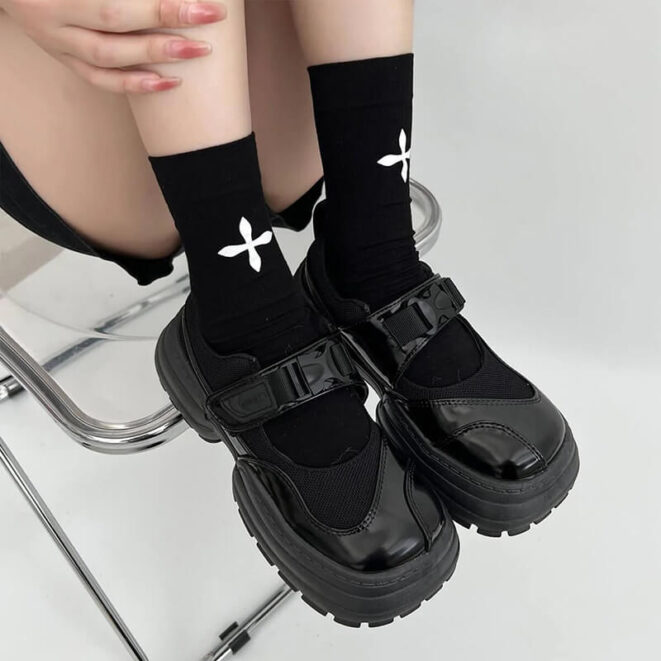Black Y2K Sandals Shoes Urbancore Aesthetic (2)