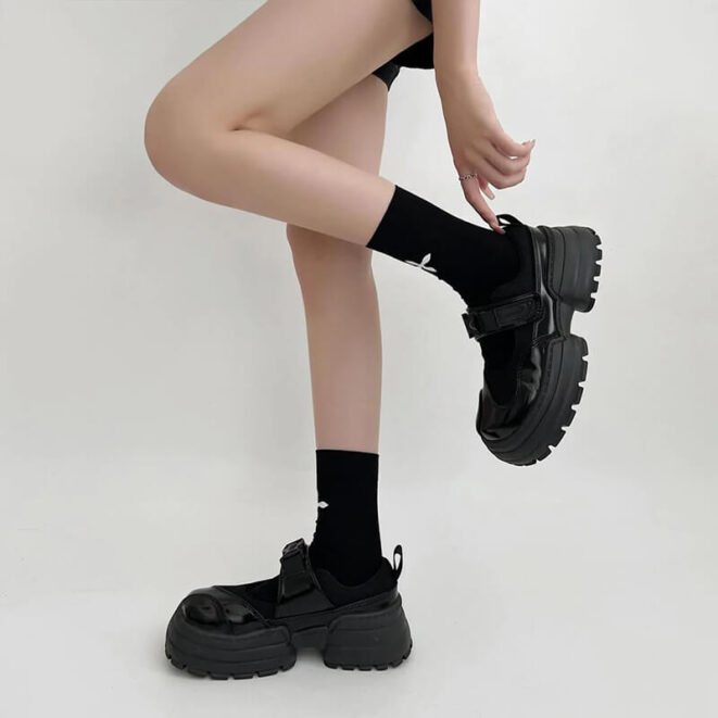 Black Y2K Sandals Shoes Urbancore Aesthetic (4)