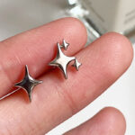 Cute Sparkle Stars Aesthetic Stud Earrings (1)