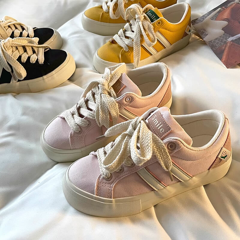 Soft Girl Aesthetic Fruit Side Lines Laceup Women's Sneakers